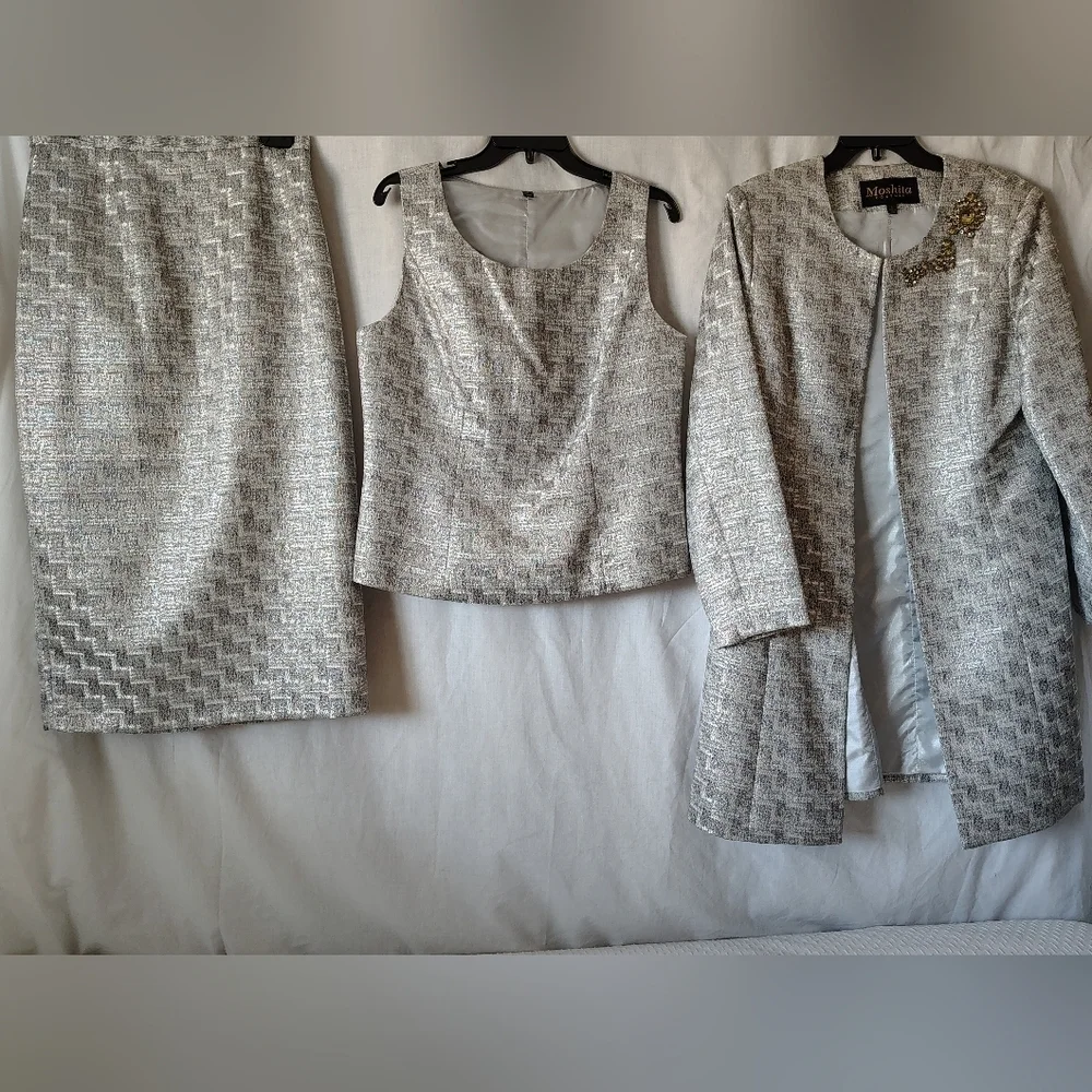 Moshita Couture Elegant Gray Women's Skirt Set Size 8